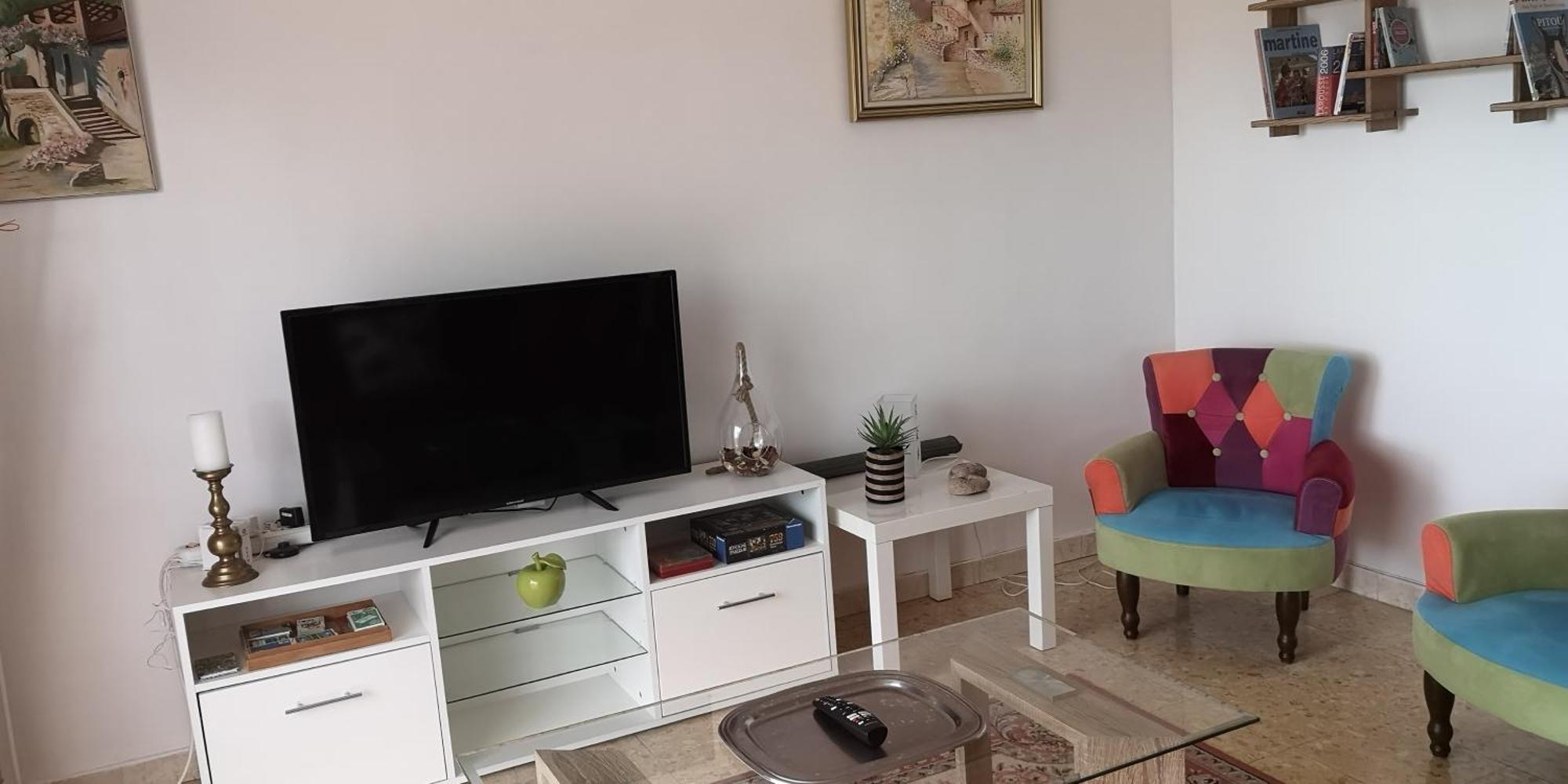 Appartement Dans Villa Avec Piscine Et Jardin 말게레츠 외부 사진
