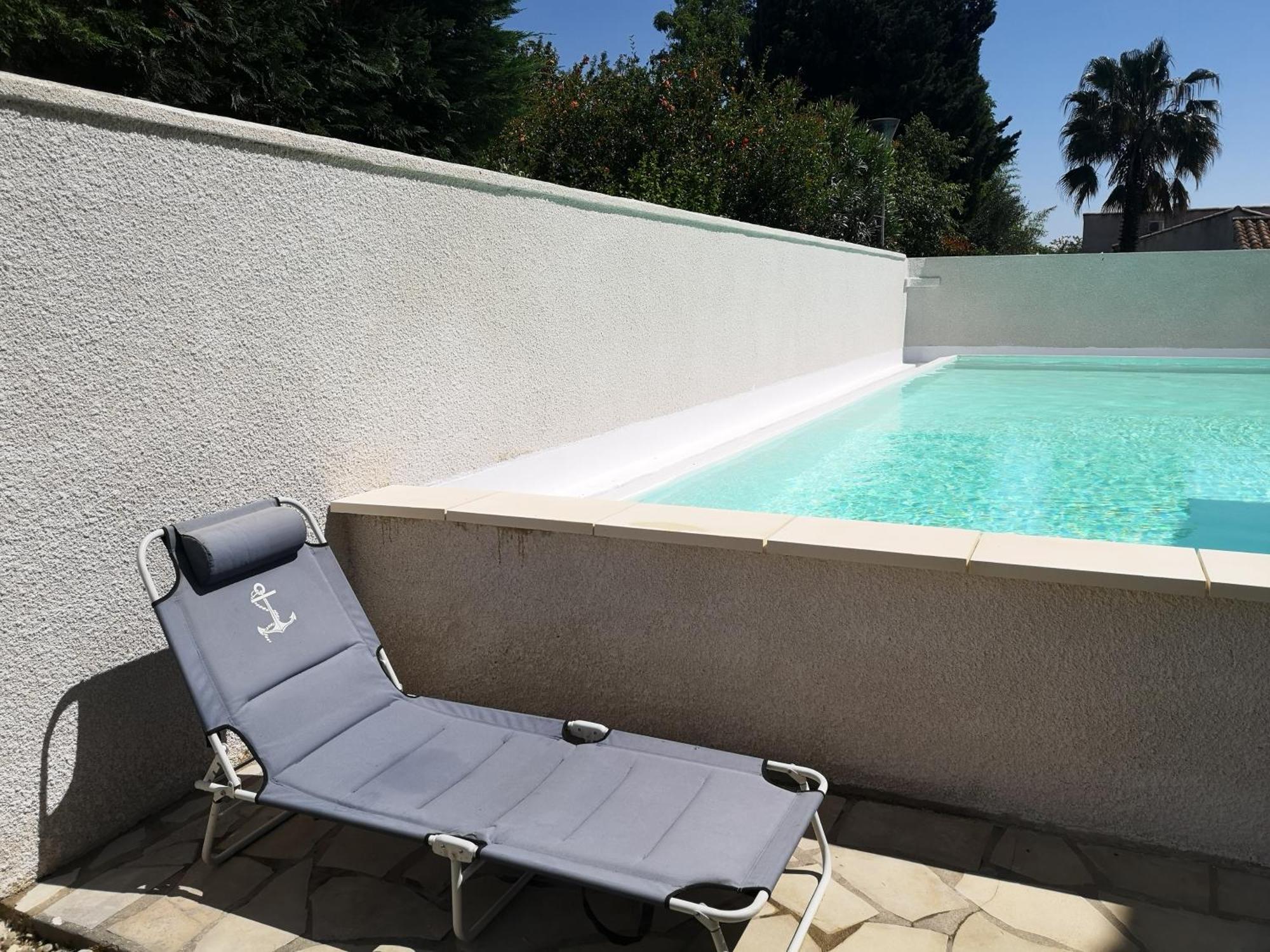 Appartement Dans Villa Avec Piscine Et Jardin 말게레츠 외부 사진